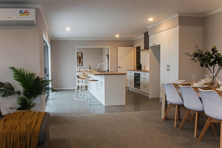 Photo of property in 40 Stevenson Drive, Papamoa, 3118