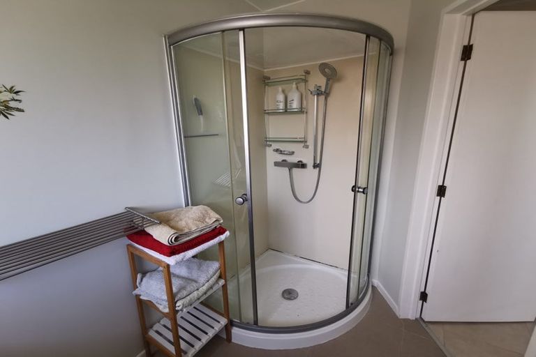 Photo of property in 1/52 Lochee Road, Upper Riccarton, Christchurch, 8041