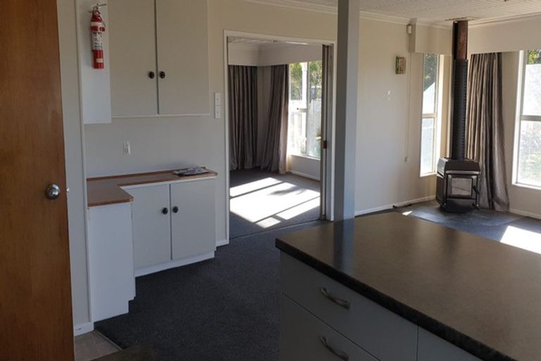 Photo of property in 1 Pemberton Drive, Darfield, 7510