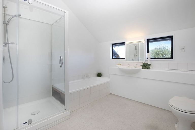 Photo of property in 2/54 Derby Street, St Albans, Christchurch, 8014