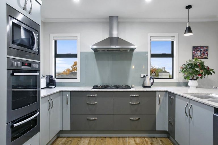 Photo of property in 53 Puriri Street, Hilltop, Taupo, 3330