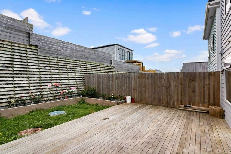 Photo of property in 77 Joseph Street, Flat Bush, Auckland, 2019