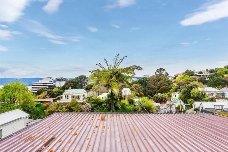 Photo of property in 18a Barton Terrace, Thorndon, Wellington, 6011