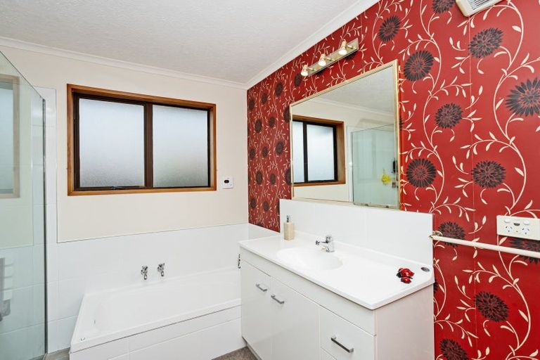 Photo of property in 35 Craig Street, Waikiwi, Invercargill, 9810