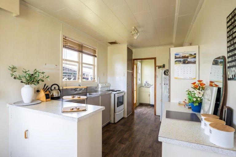 Photo of property in 113 Cracroft Street, Waitara, 4320