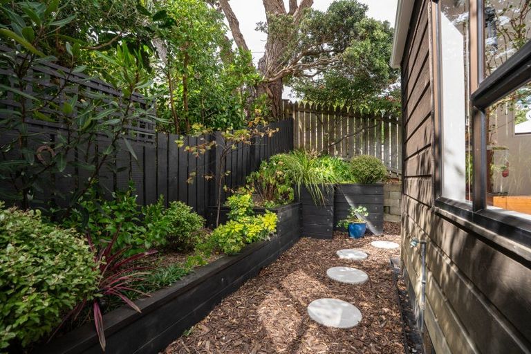 Photo of property in 4/85 Elizabeth Street, Mount Victoria, Wellington, 6011