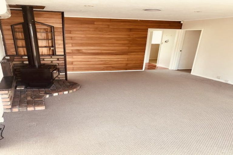 Photo of property in 15 Pixie Place, Pakuranga Heights, Auckland, 2010