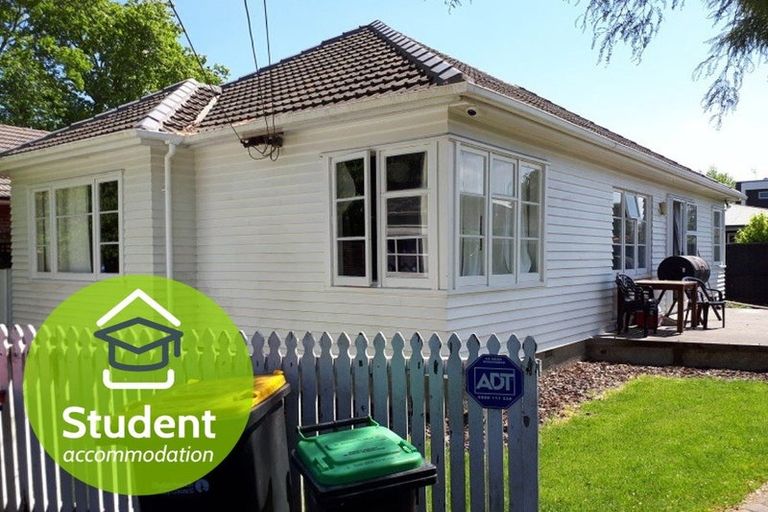 Photo of property in 1/241 Ilam Road, Ilam, Christchurch, 8041