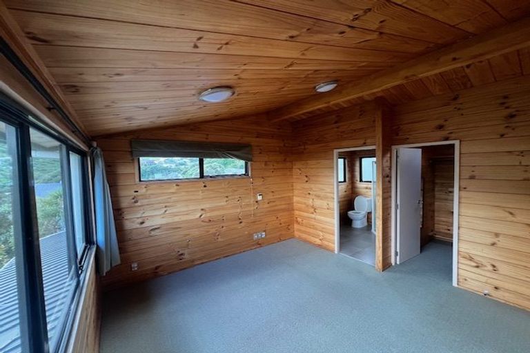 Photo of property in 24 Gaya Grove, Ngaio, Wellington, 6035