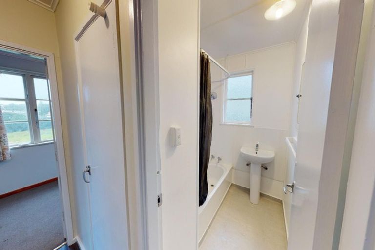 Photo of property in 86 Swiss Avenue, Gonville, Whanganui, 4501