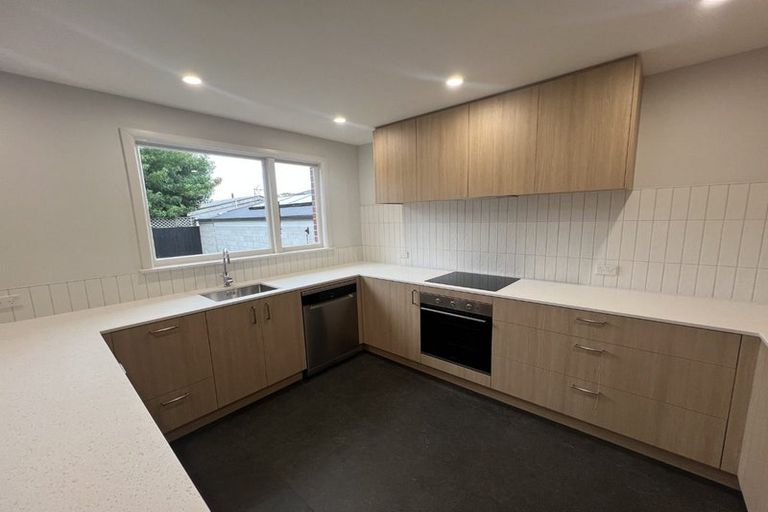 Photo of property in 44 Gosset Street, St Albans, Christchurch, 8014