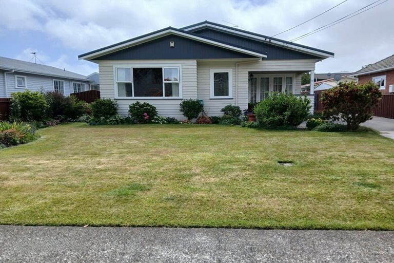Photo of property in 47 Trafalgar Street, Waterloo, Lower Hutt, 5011
