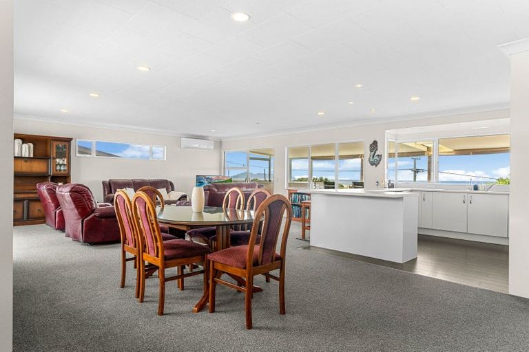 Photo of property in 34 Cheviot Street, Mangawhai Heads, Mangawhai, 0505