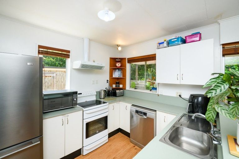 Photo of property in 74 Buick Crescent, Awapuni, Palmerston North, 4412