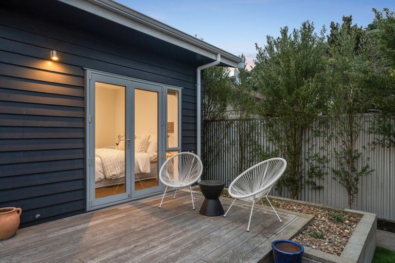 Photo of property in 1/14 Whitfield Street, Sumner, Christchurch, 8081