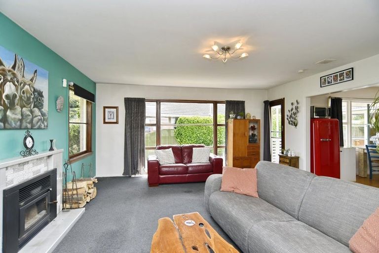 Photo of property in 30 Damien Place, Bromley, Christchurch, 8062