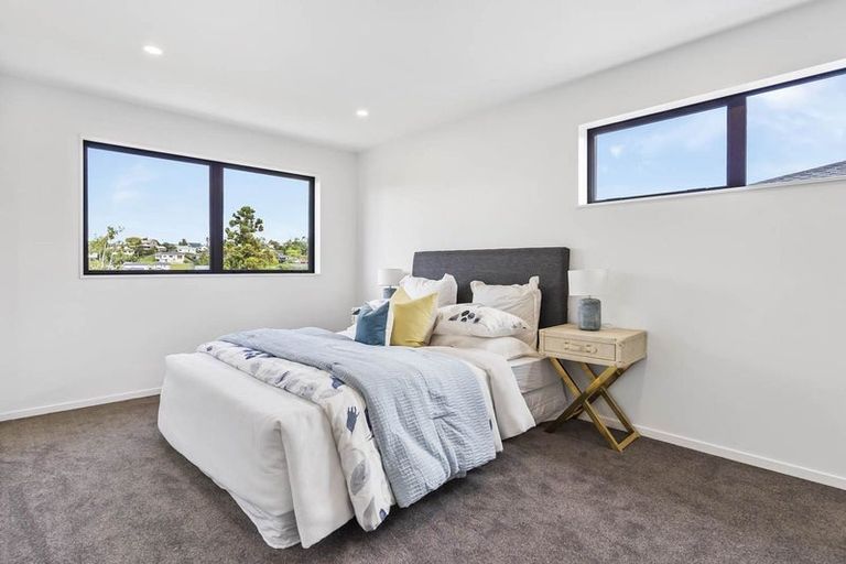 Photo of property in 116c Oaktree Avenue, Browns Bay, Auckland, 0630