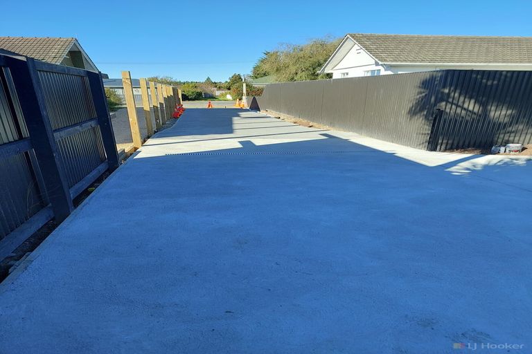 Photo of property in 8a Holmes Street, Waimate, 7924