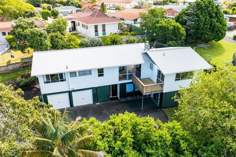 Photo of property in 52 Fairway Drive, Te Kamo, Whangarei, 0112