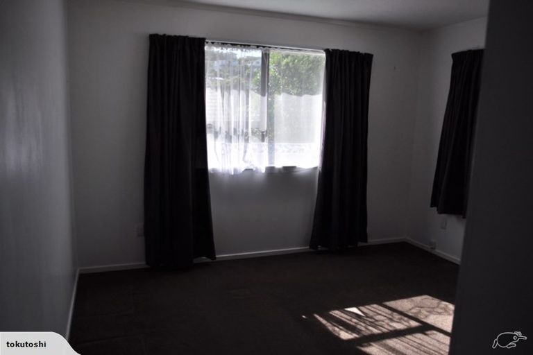 Photo of property in 2/67 Cortina Avenue, Johnsonville, Wellington, 6037