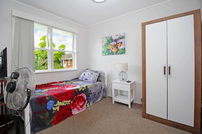 Photo of property in 5/68 Rangitoto Road, Papatoetoe, Auckland, 2025