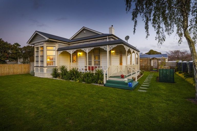 Photo of property in 1 Bryant Street, Takaro, Palmerston North, 4412