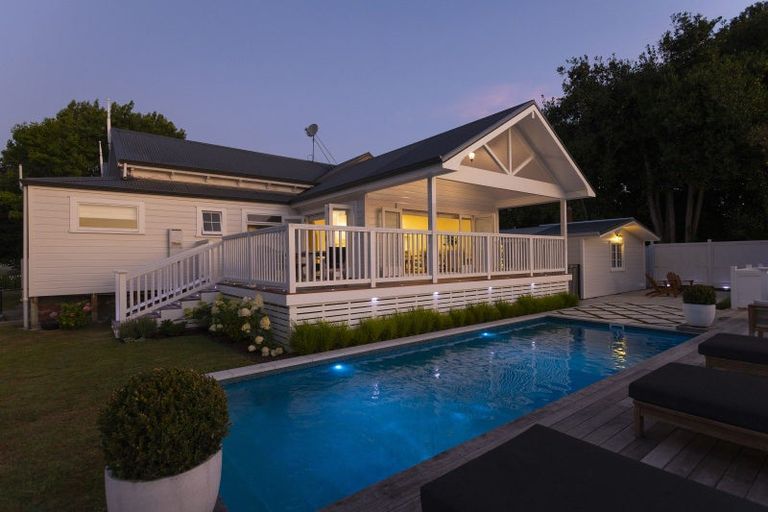 Photo of property in 46 Stout Street, Whataupoko, Gisborne, 4010