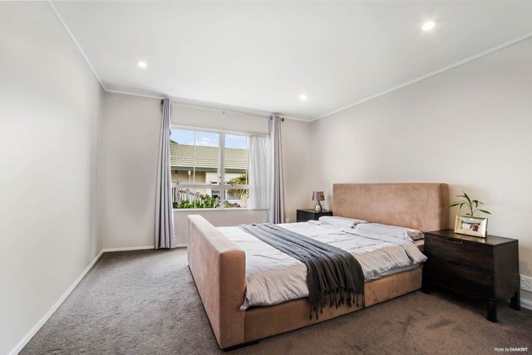 Photo of property in 3 Carnmore Place, Torbay, Auckland, 0630