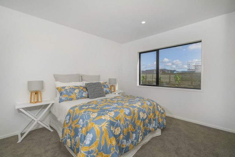 Photo of property in 12 Ngaroma Crescent, Whitianga, 3510