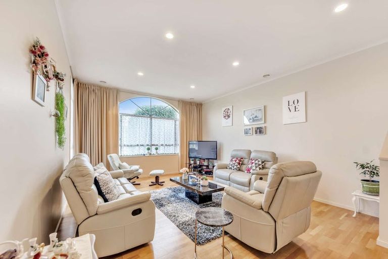 Photo of property in 1 Suffolk Drive, Otamatea, Whanganui, 4500