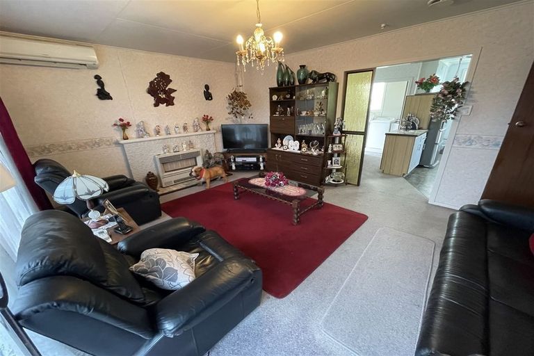 Photo of property in 7 Pateke Place, Tokoroa, 3420