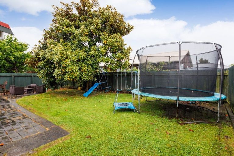 Photo of property in 99a Church Street, West End, Palmerston North, 4412