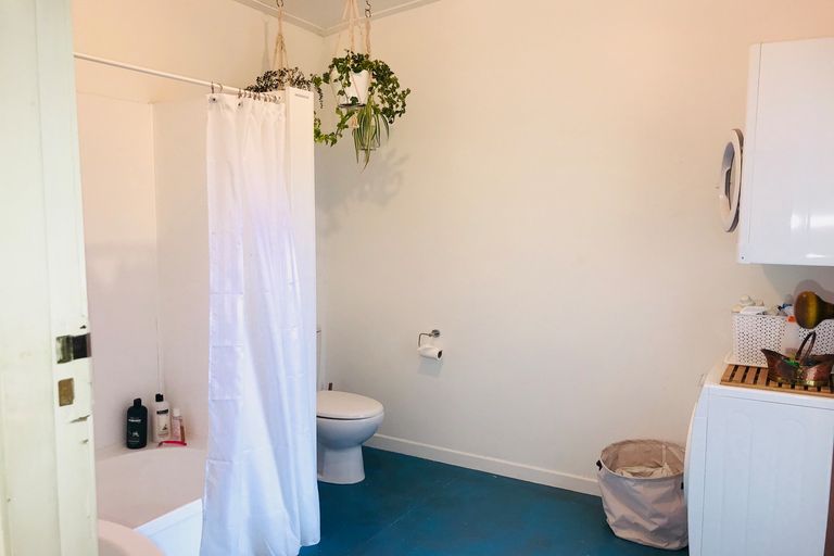 Photo of property in 5 Constitution Street, Port Chalmers, 9023