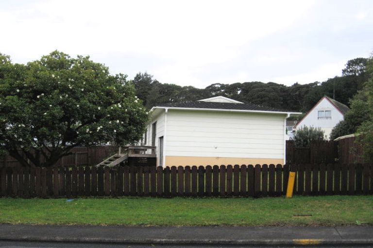 Photo of property in 10 Balmerino Avenue, Red Hill, Papakura, 2110