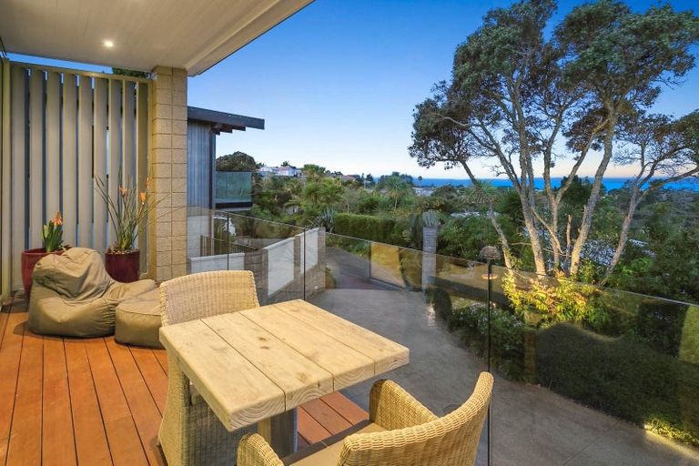 Photo of property in 58a Peter Terrace, Castor Bay, Auckland, 0620