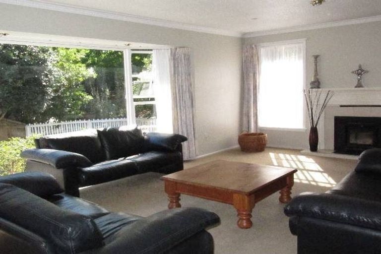 Photo of property in 25 Parkstone Avenue, Ilam, Christchurch, 8041