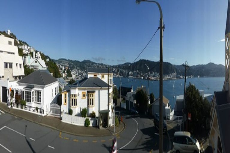 Photo of property in 21a Maida Vale Road, Roseneath, Wellington, 6011