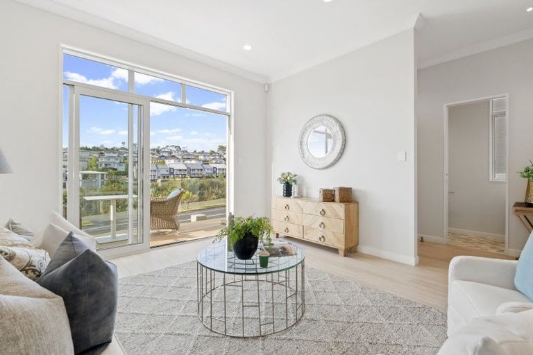 Photo of property in 155a Bonair Crescent, Silverdale, 0932