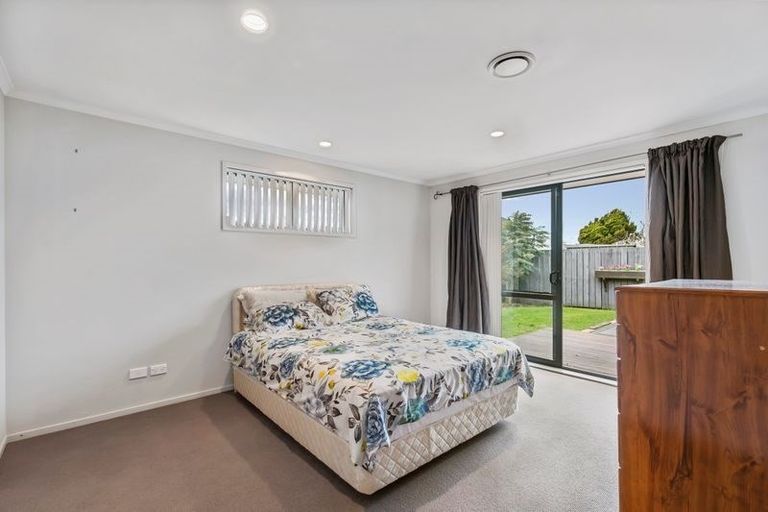 Photo of property in 28a Willis Road, Papakura, 2110