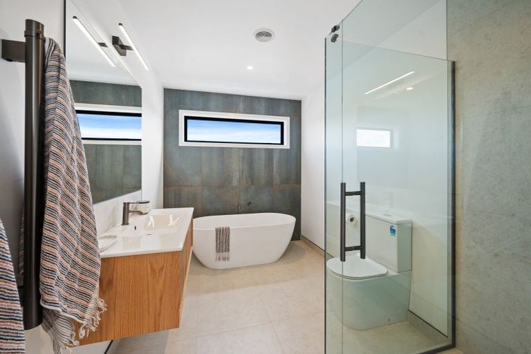 Photo of property in Northlake, 15 Malvern Road, Wanaka, 9305