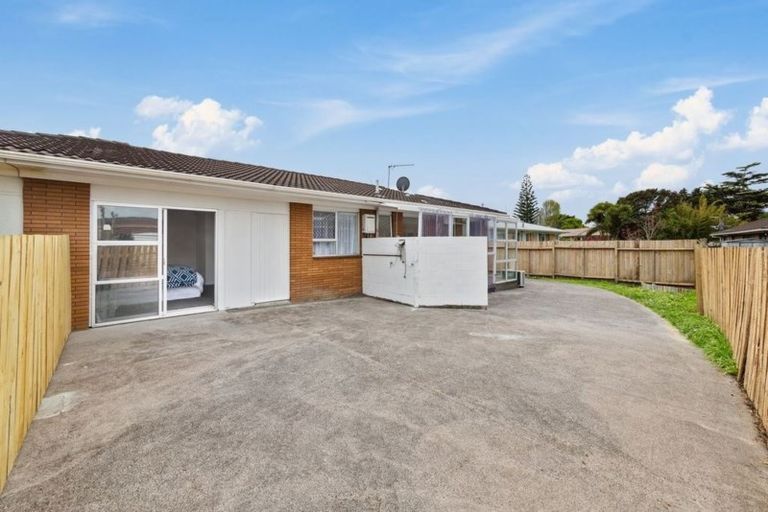 Photo of property in 2/9 Dreifuss Place, Mangere East, Auckland, 2024