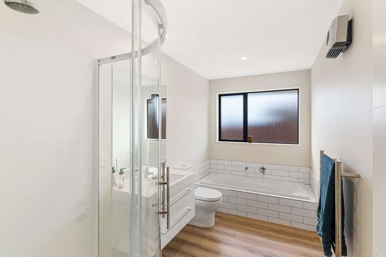 Photo of property in 27 Avanda Avenue, Rolleston, 7615