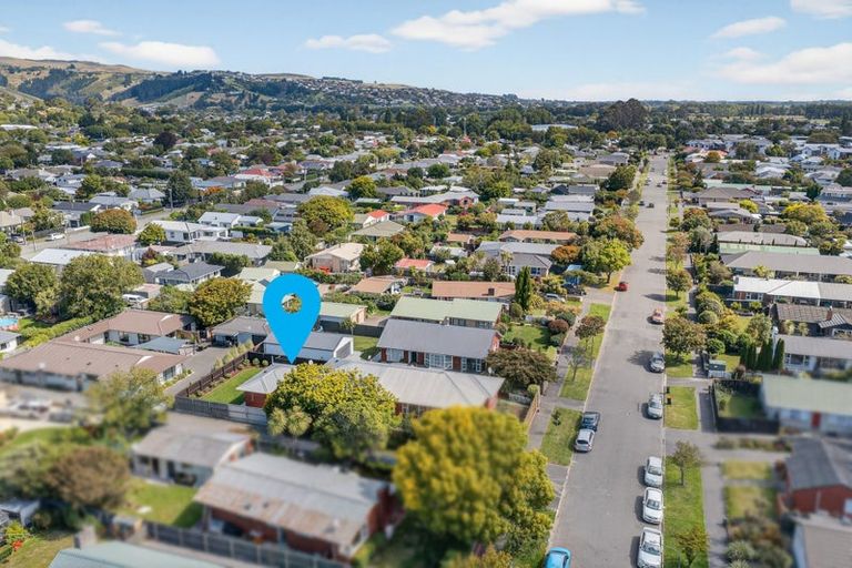 Photo of property in 2/64 Roberta Drive, Somerfield, Christchurch, 8024