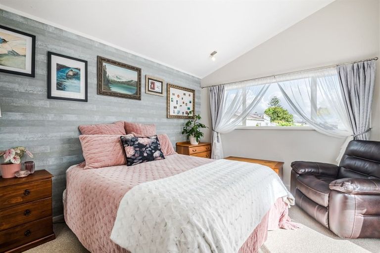 Photo of property in 1/9 Hazards Road, Weymouth, Auckland, 2103