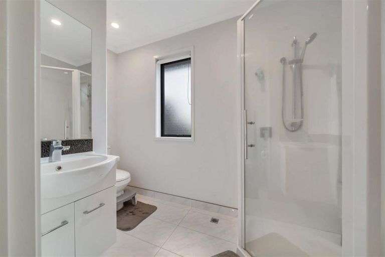 Photo of property in 1/1 Brooklyn Road, Claudelands, Hamilton, 3214