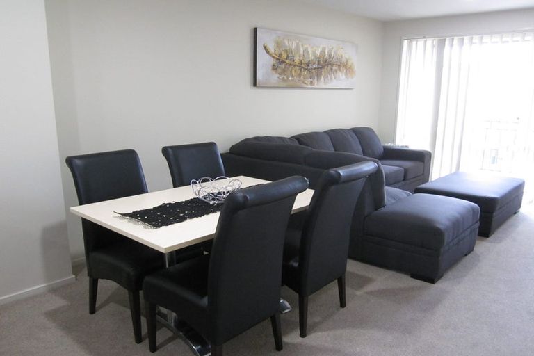 Photo of property in 53 Kirikiri Lane, East Tamaki, Auckland, 2013