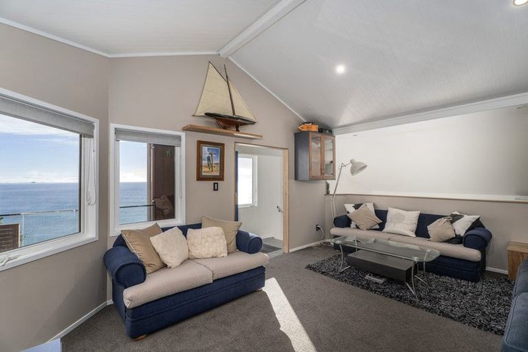 Photo of property in 61 Motuhoa Road, Tairua, 3508