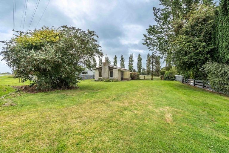 Photo of property in 98 Ryal Bush-wallacetown Road, Ryal Bush, Invercargill, 9876