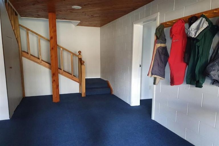 Photo of property in 12 Russell Drive, Oakura, 4314