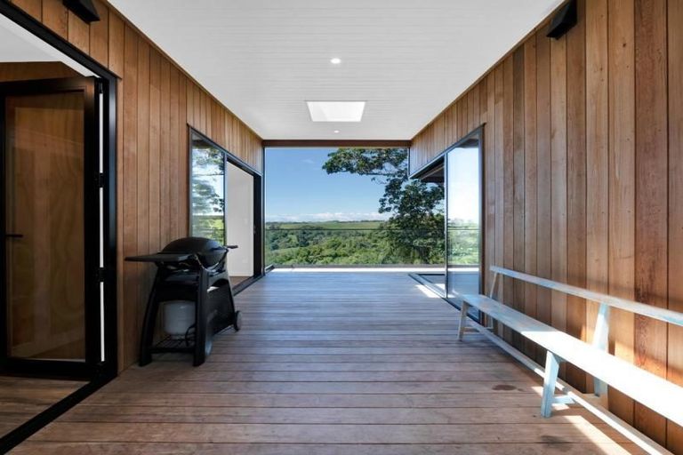 Photo of property in 133/2 Wairau Road, Oakura, 4374